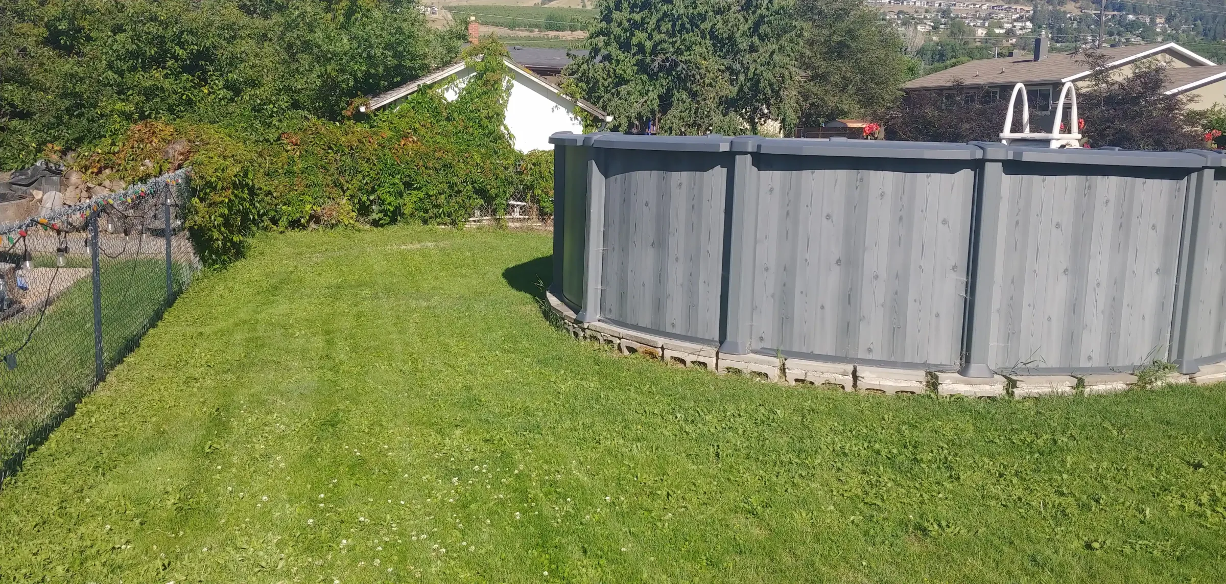 Electric lawn mowing service in Kelowna BC